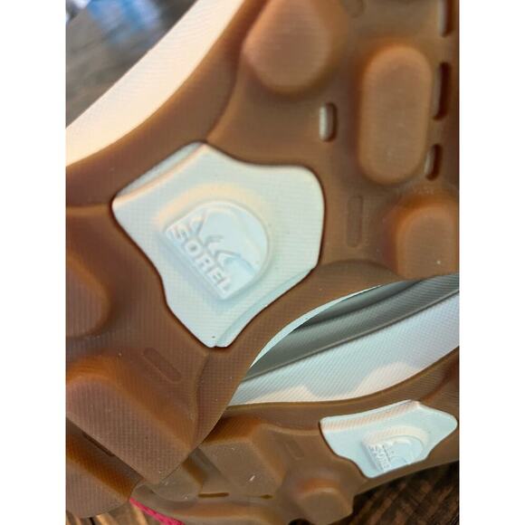 NWOT Sorel Ona Black Lace Up Sneaker Boot Women 8.5 High Top Athletic Hiking - Picture 9 of 13